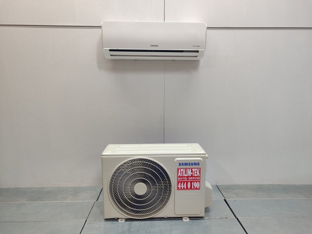 Samsung AR12TXHQASI 12000 Btu Inverter Klima
